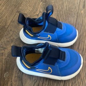 Blue Nike Shoes Size 5c